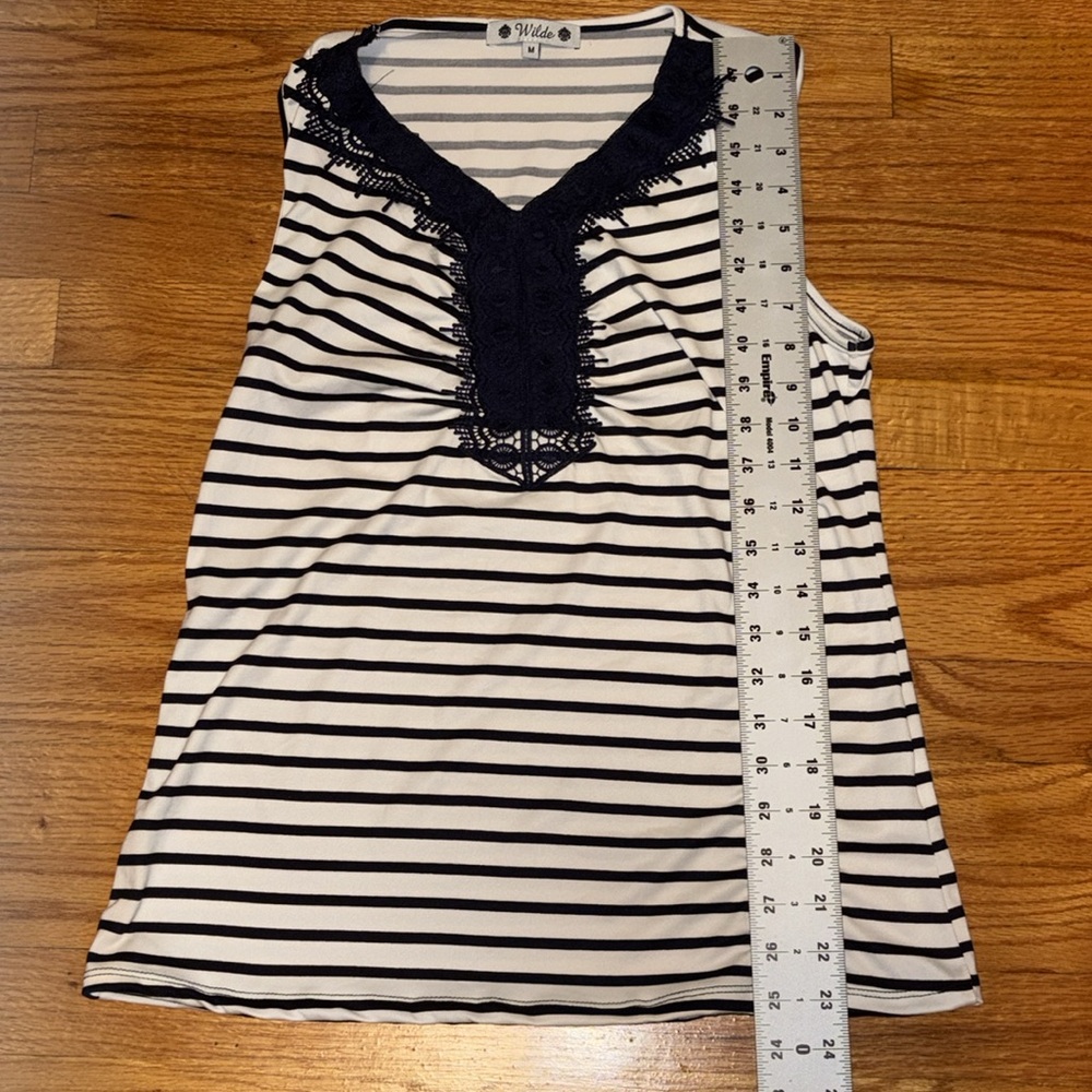 Wilde Medium Sleeveless Navy & White Stripes Fringe Statement Vee Neck - Picture 4 of 8
